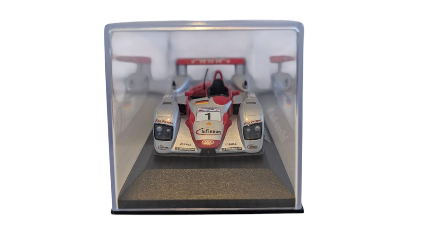 Minichamps Audi R8 Infineon Audi Sport Team Joest #1 Le Mans 1:43 mit Vitrine