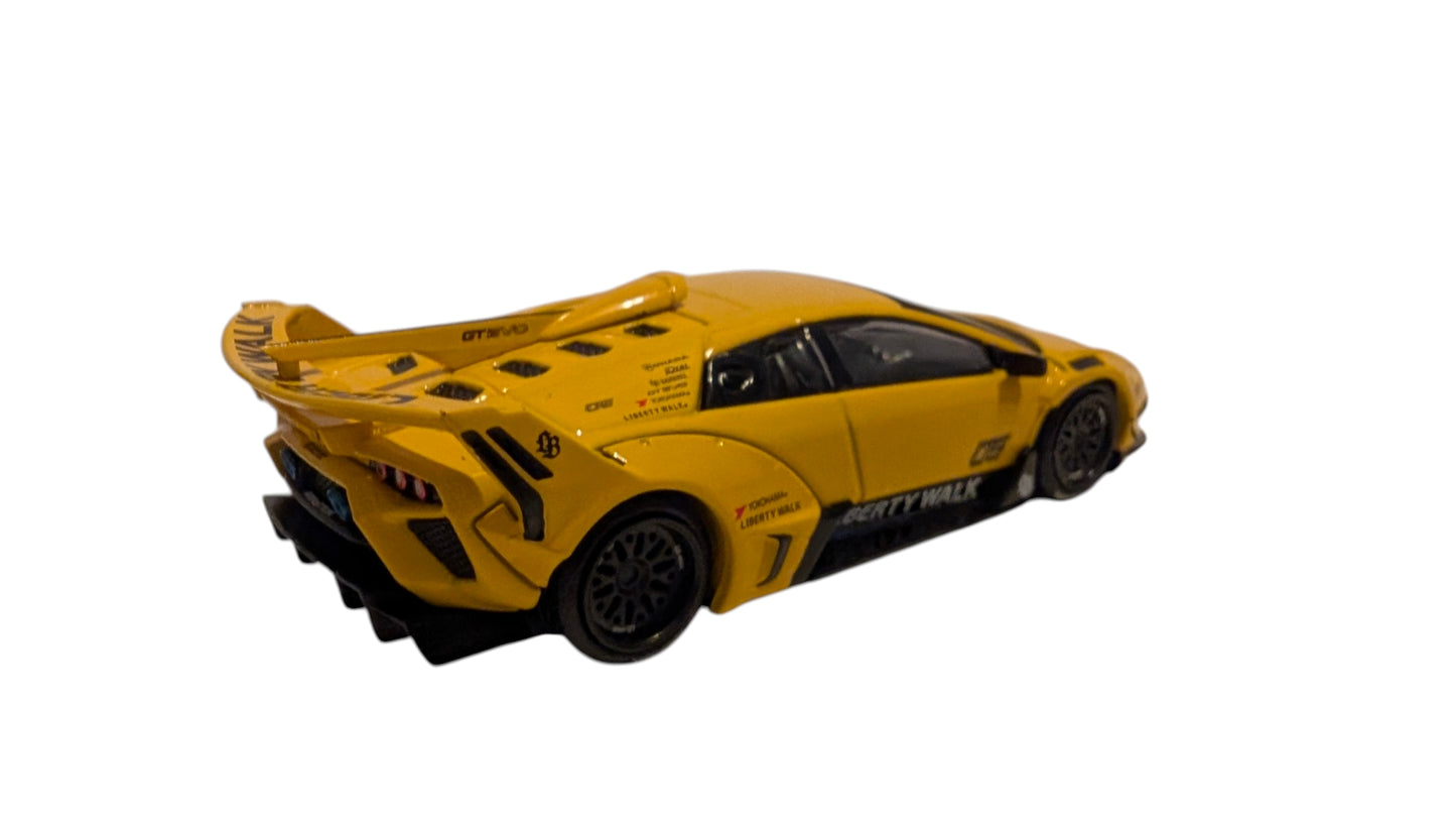 MINI GT Lamborghini LB-Silhouette WORKS Murciélago GT EVO Yellow 1:64 – Liberty Walk Sammlermodell