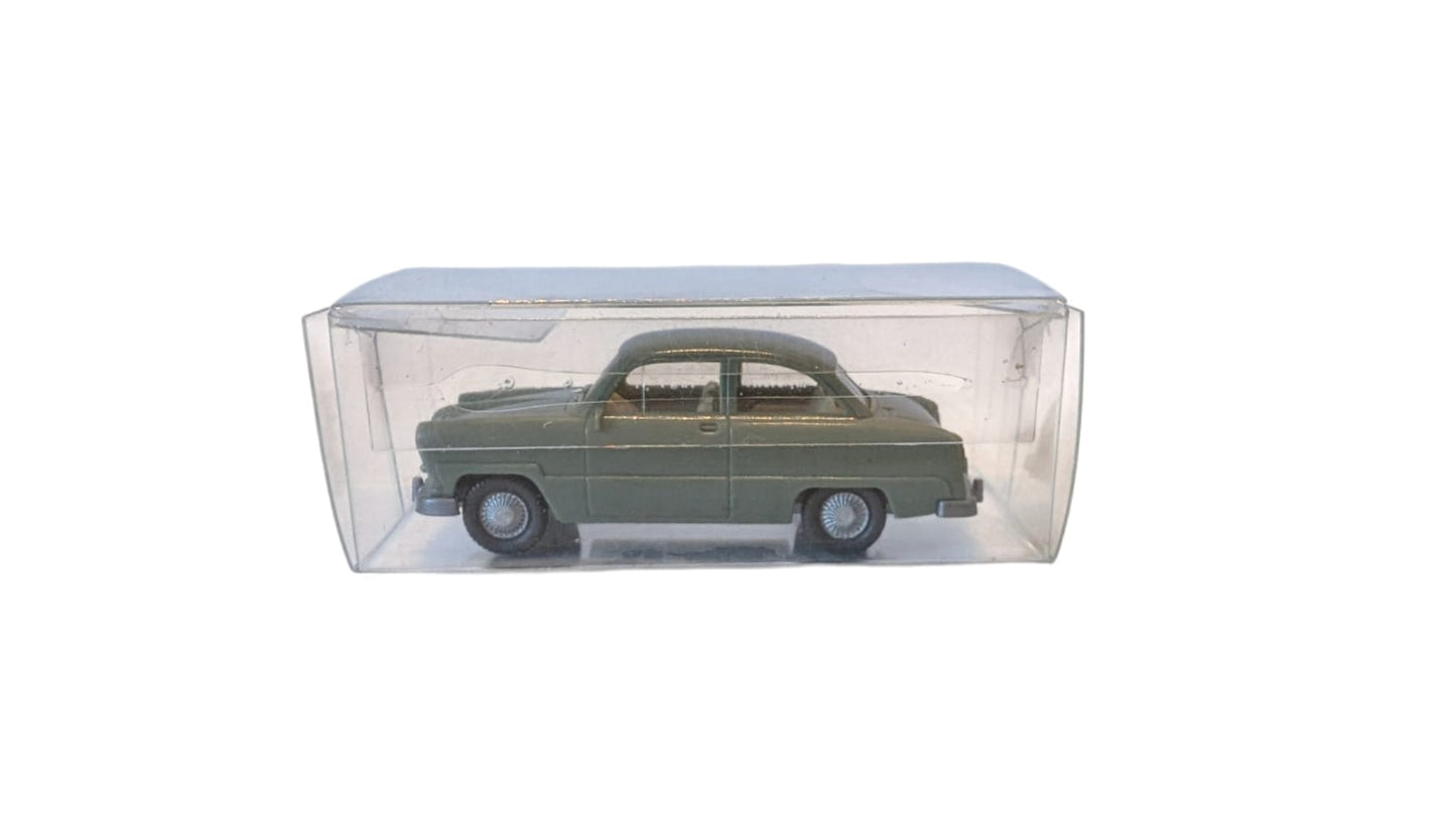Wiking Ford 12M Taunus 1:87 H0 Grün Oldtimer Modellauto mit Klarsichtbox