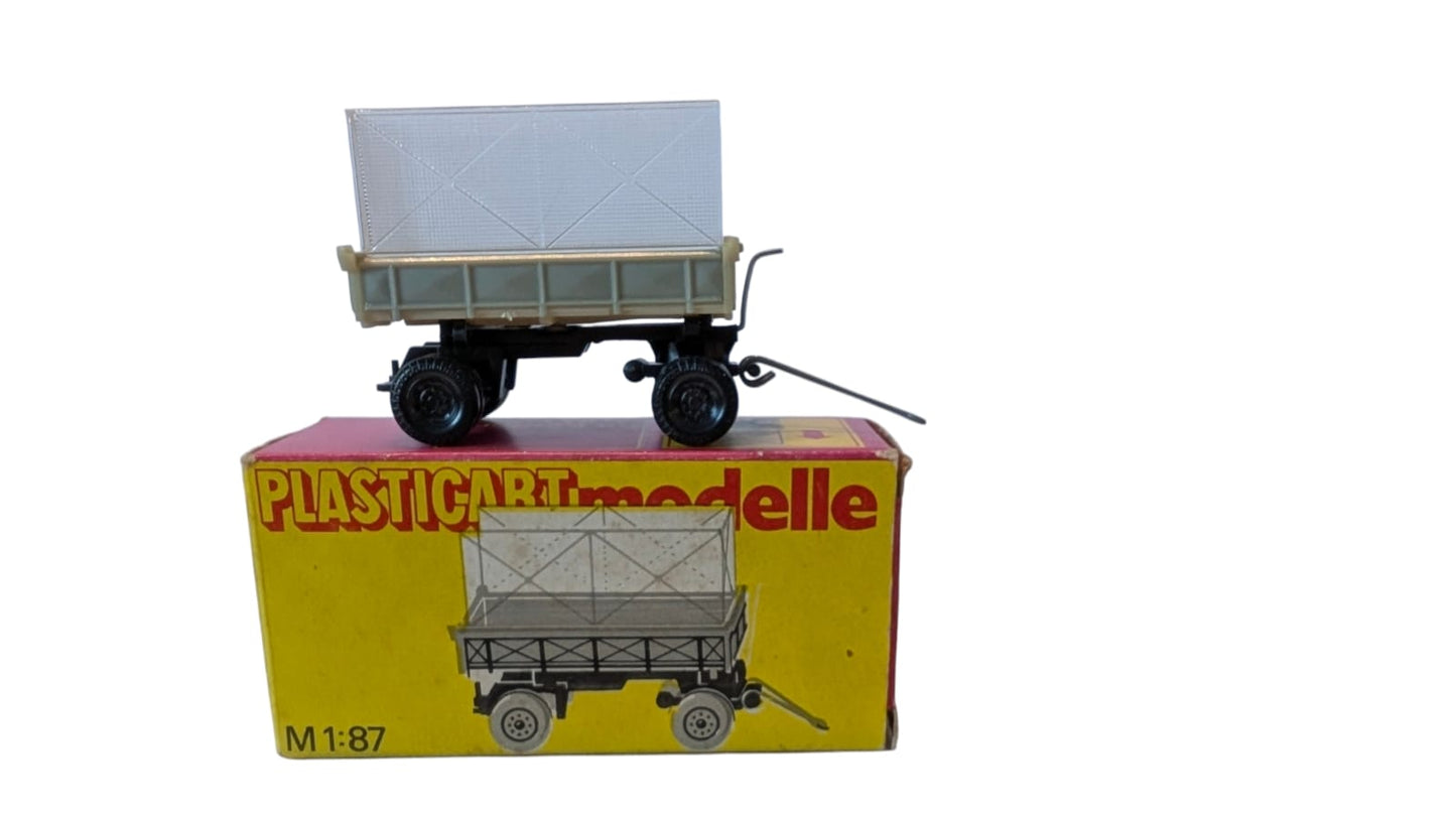 Plasticart Anhänger mit Gitteraufbau | Art.-Nr. 1093 | VEB Plastspielwaren Berlin | H0 1:87 | OVP