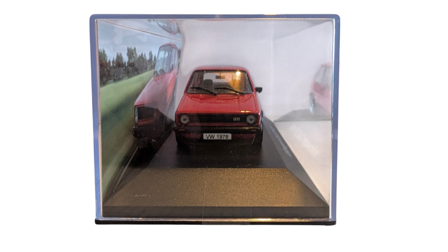 Volkswagen Golf GTI 1978 – Sammlermodell 1:43 mit Vitrine