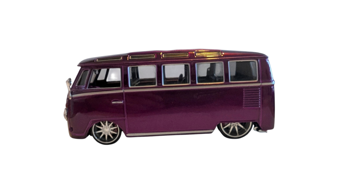 Maisto Volkswagen T1 Samba Bus Custom – 1:24