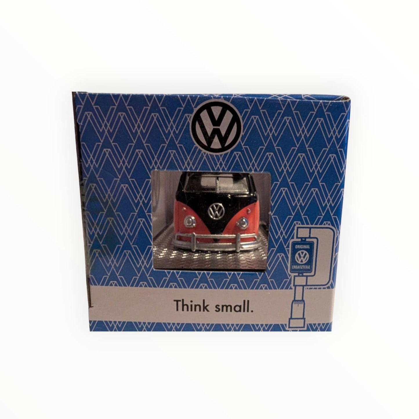 M2 Machines Volkswagen – 1960 VW Type 2 Pickup / Single Cab – „Think small.“ – 1:64 – OVP