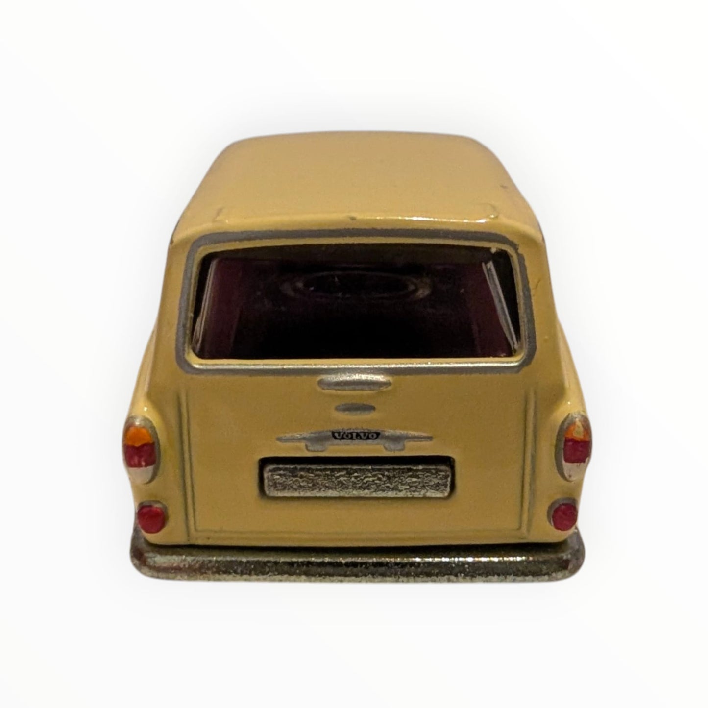 Hot Wheels Premium – Volvo P220 Amazon Estate / Wagon – Gelb – Real Riders – Full Metal Body – lose