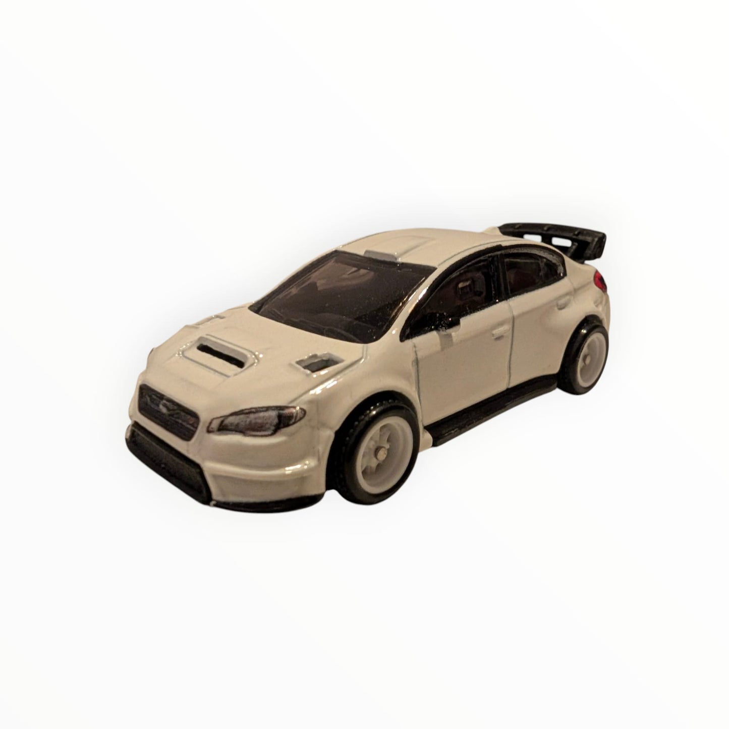 Hot Wheels Premium – Subaru WRX STI – Weiß – Real Riders – Full Metal Body – lose