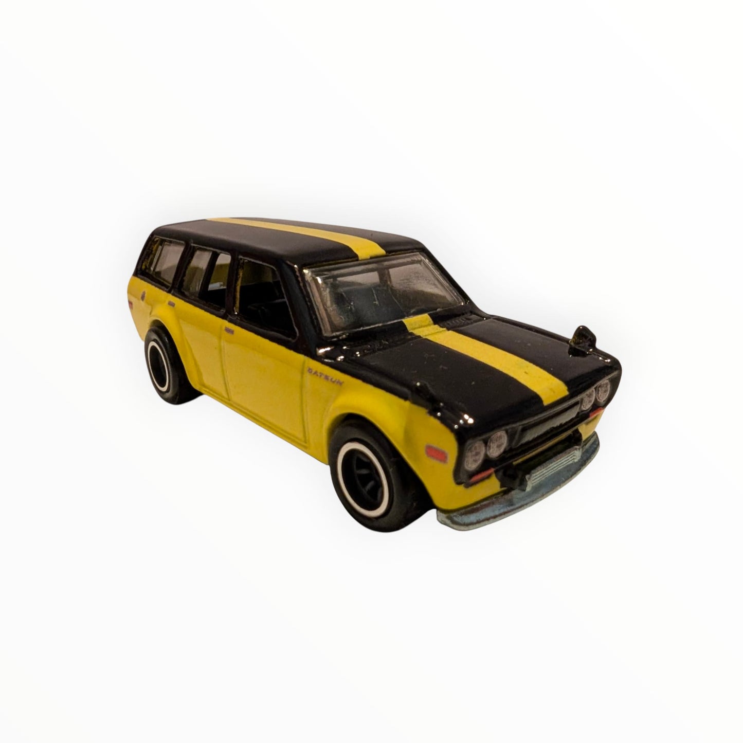 Hot Wheels Premium Boulevard #124 – Datsun 510 Wagon – Gelb/Schwarz – Real Riders – Full Metal Body – lose