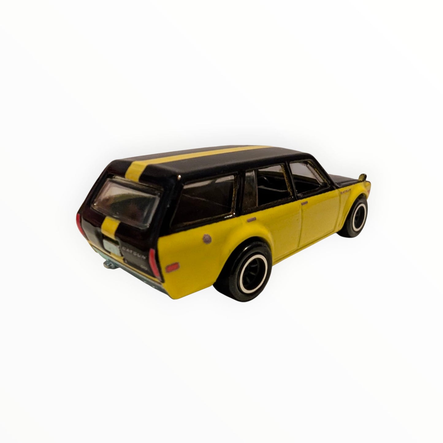 Hot Wheels Premium Boulevard #124 – Datsun 510 Wagon – Gelb/Schwarz – Real Riders – Full Metal Body – lose