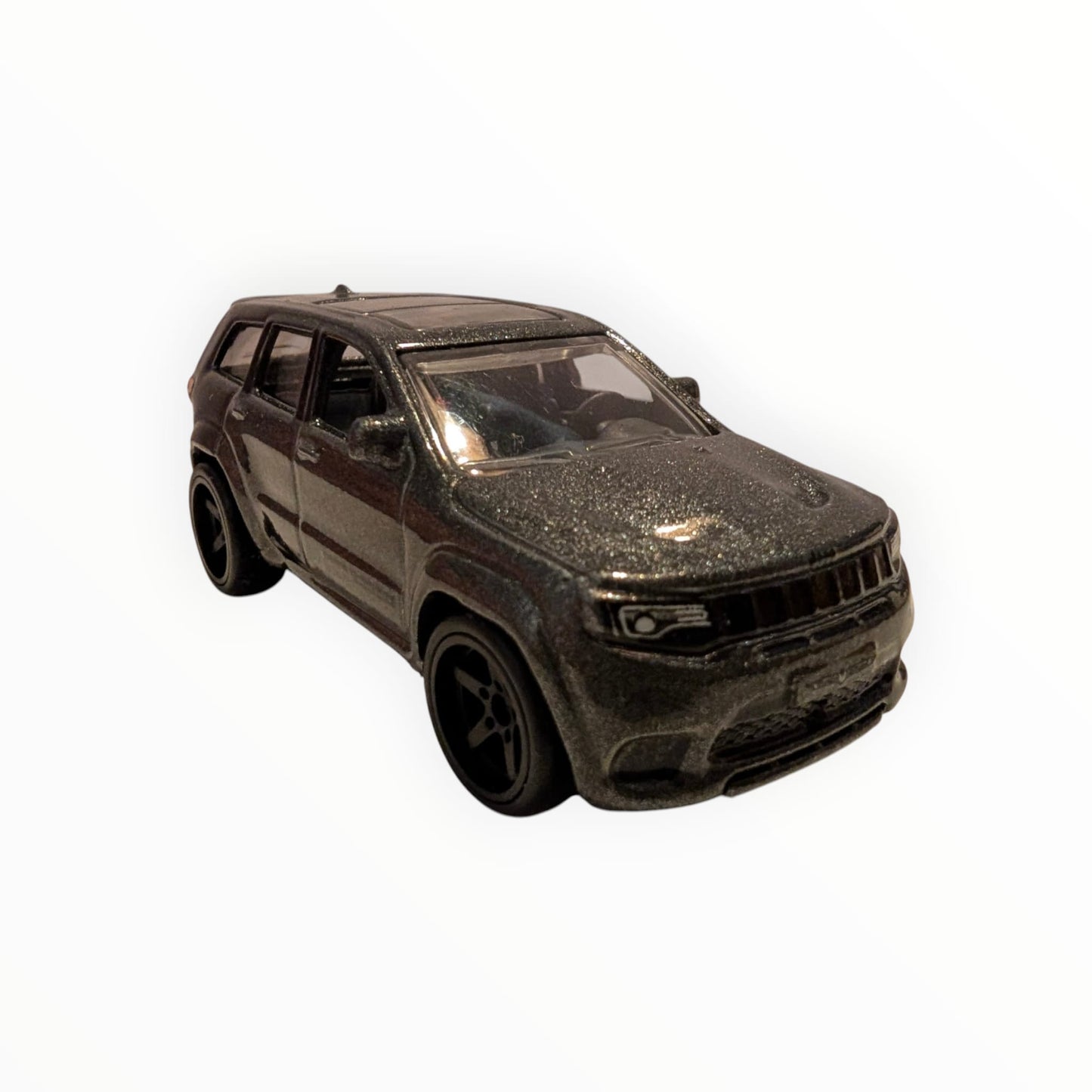 Hot Wheels Premium – Jeep Grand Cherokee Trackhawk – Grau-Metallic – Fast & Furious – Real Riders – lose
