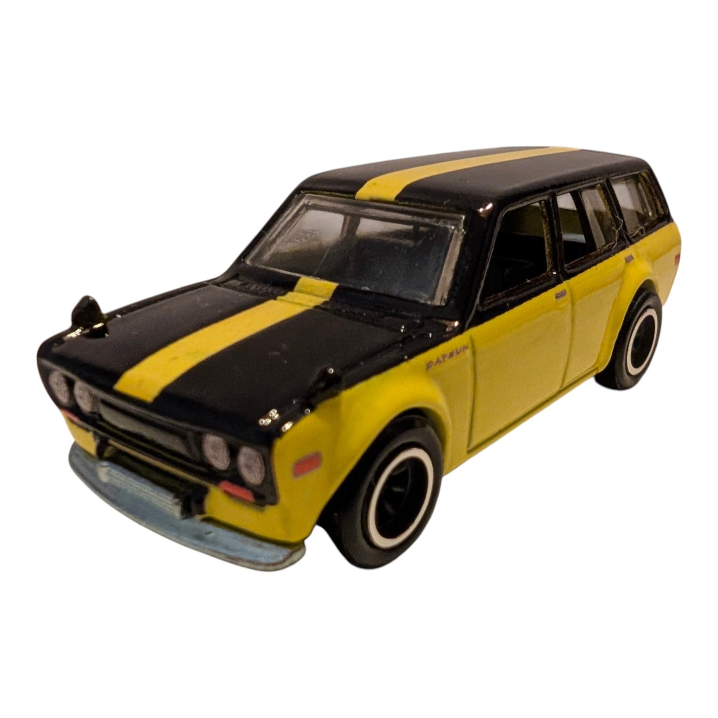 Hot Wheels Premium Boulevard #124 – Datsun 510 Wagon – Gelb/Schwarz – Real Riders – Full Metal Body – lose