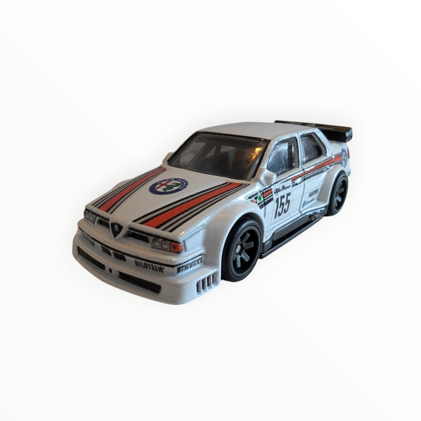 Hot Wheels Premium Car Culture Spettacolare – Alfa Romeo 155 V6 TI – Weiß – #155 – Real Riders – Full Metal Body – lose