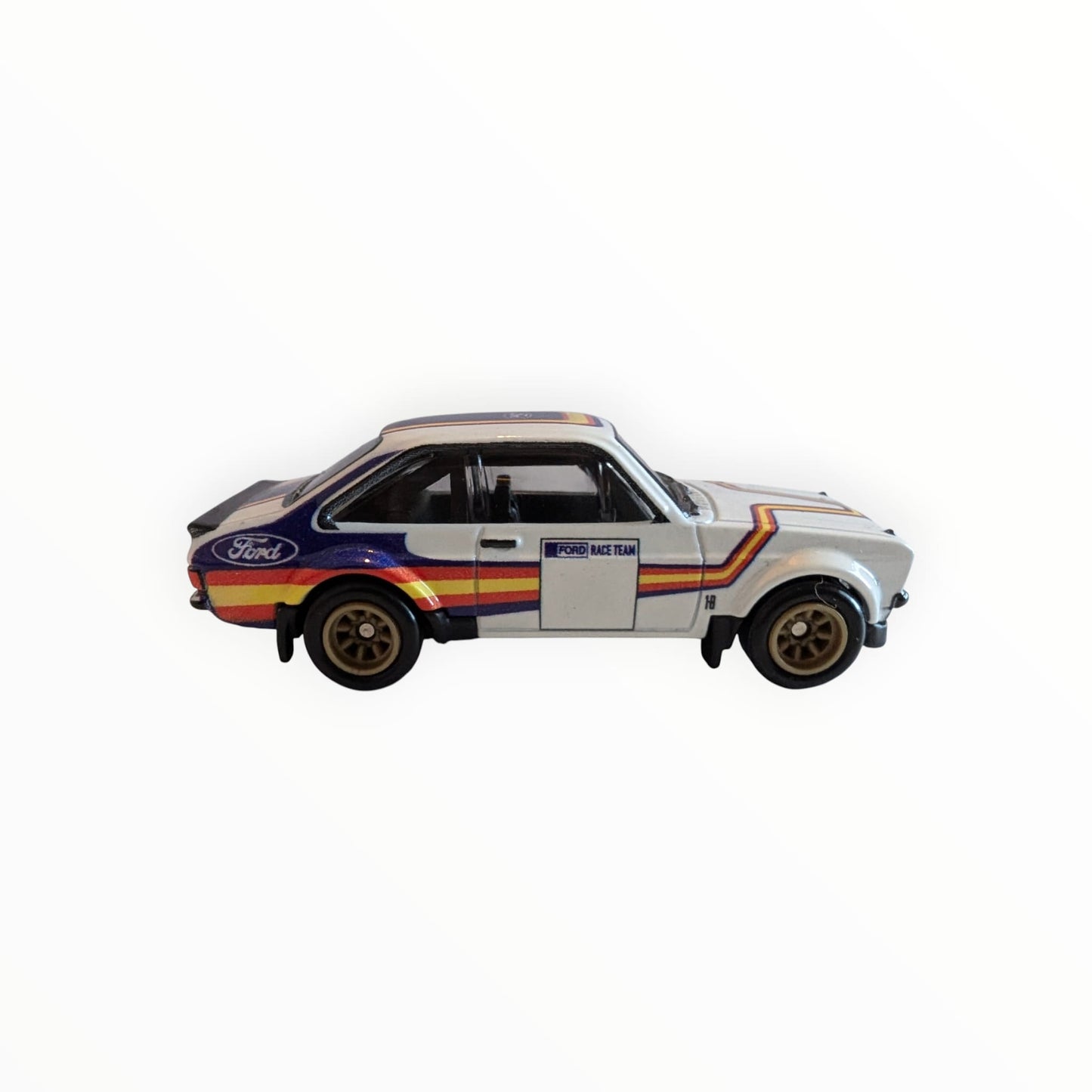Hot Wheels Premium Fast & Furious – Ford Escort RS1600 MK1 – Weiß/Rallye – Real Riders – Full Metal Body – lose