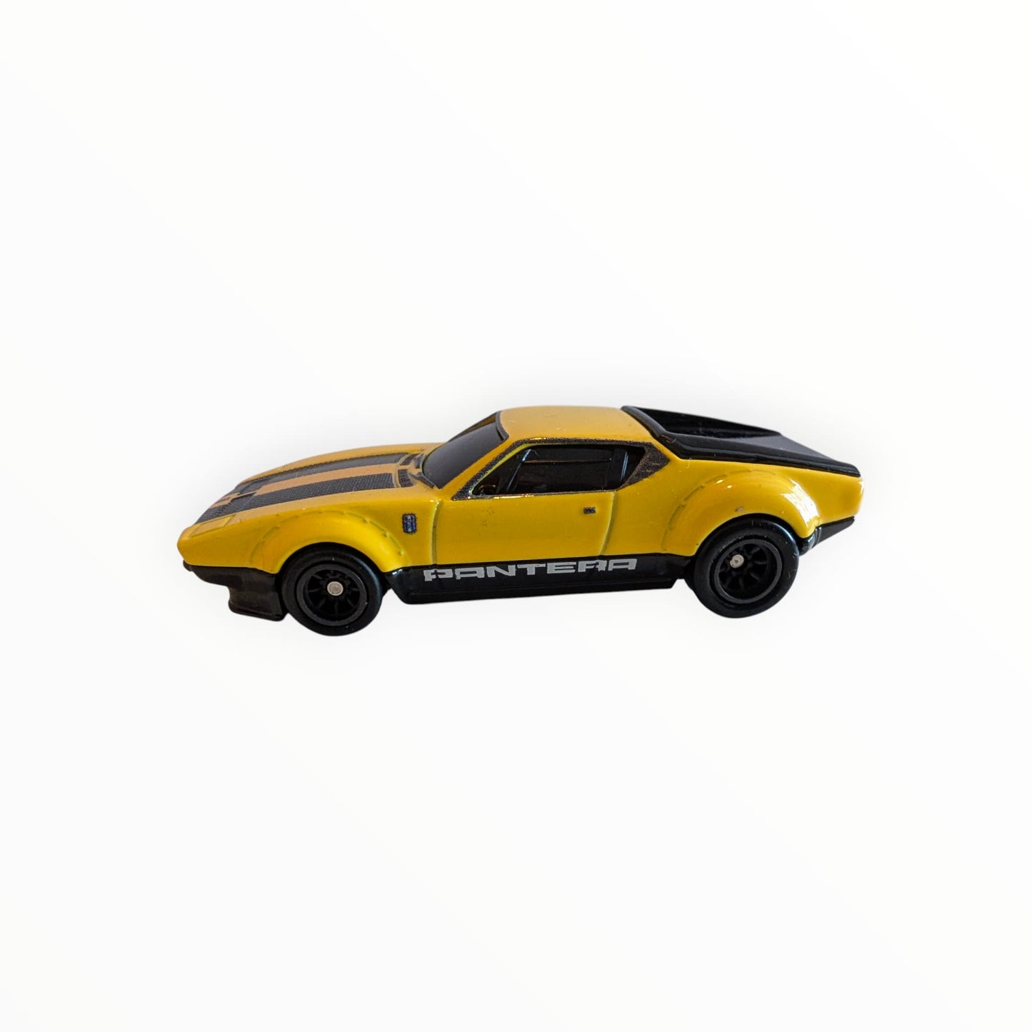 Hot Wheels Premium Boulevard #110 – De Tomaso Pantera Gruppo 4 – Gelb/Schwarz – Real Riders – Full Metal Body – lose