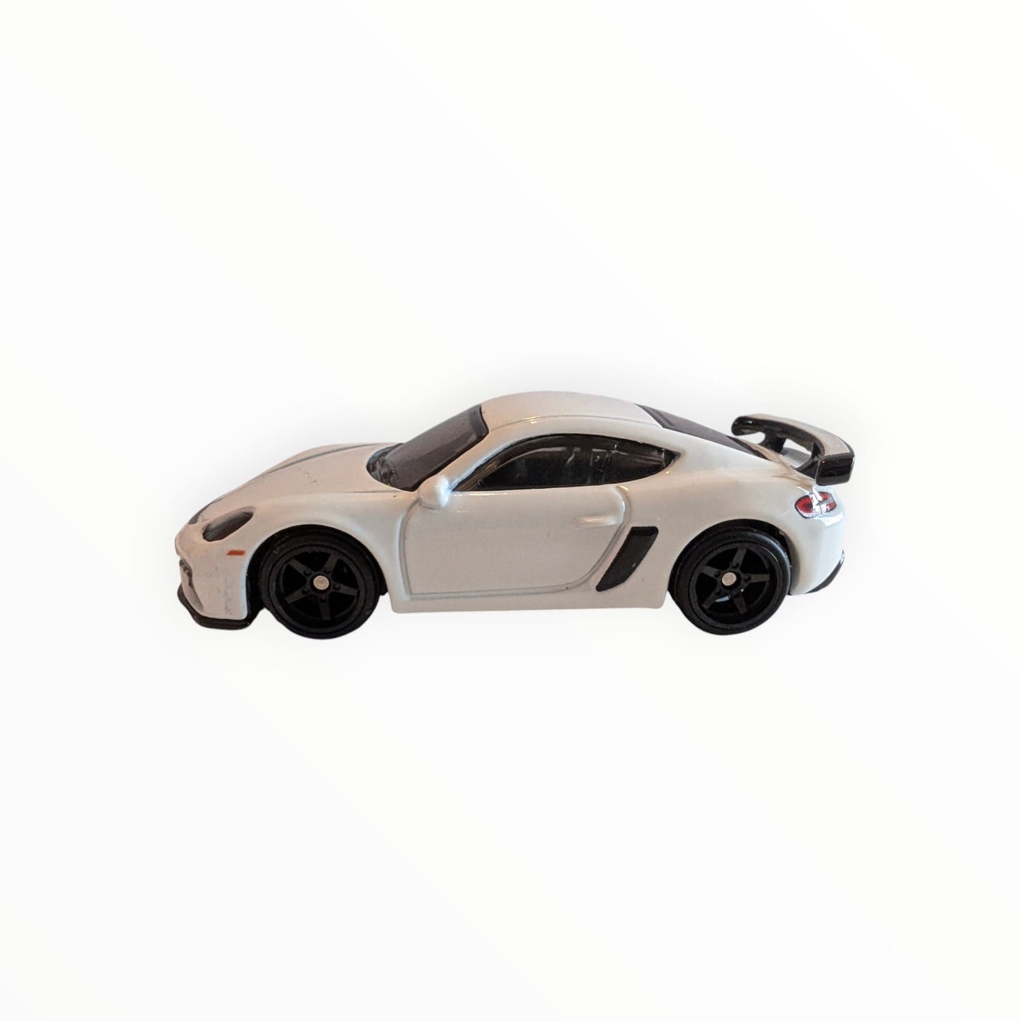 Hot Wheels Premium Boulevard #93 – Porsche 718 Cayman GT4 – Weiß – Real Riders – Full Metal Body – lose