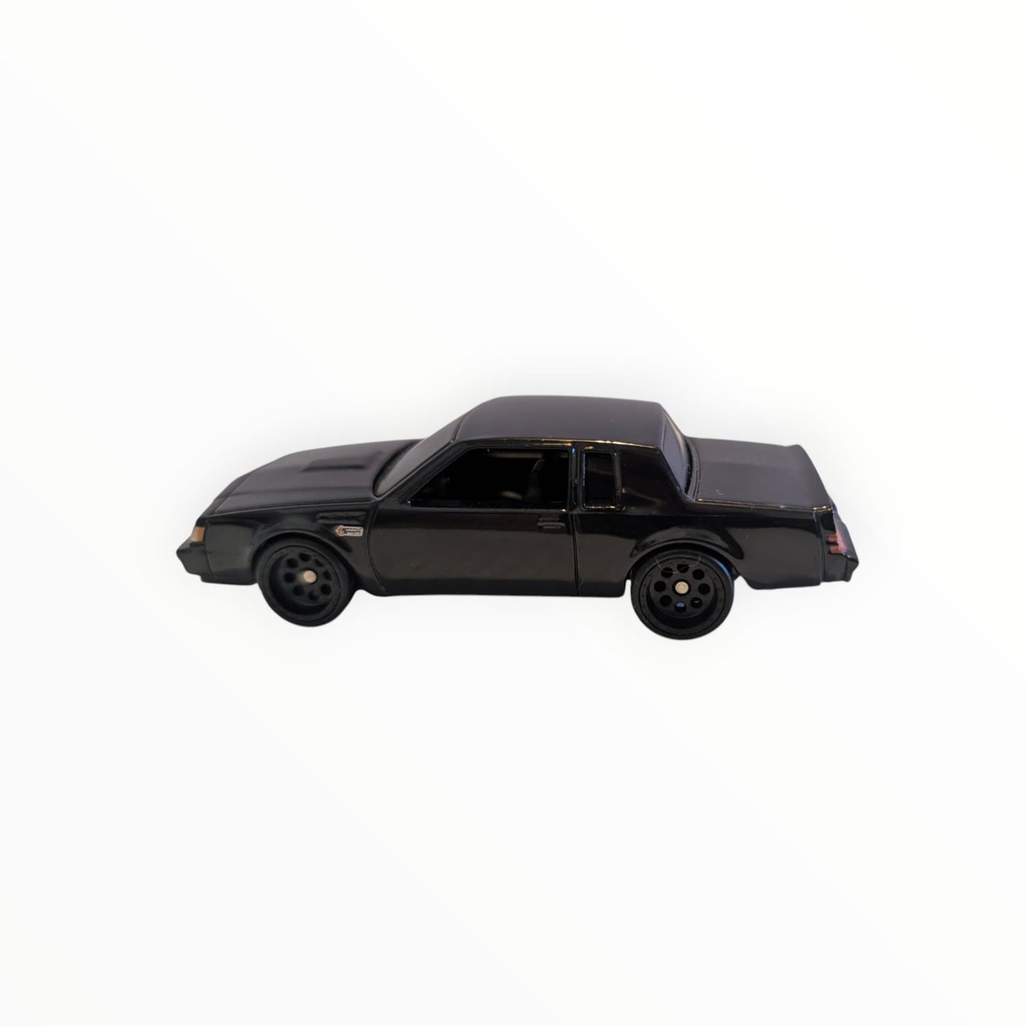 Hot Wheels Premium ’87 Buick Regal GNX – Real Riders – 1:64