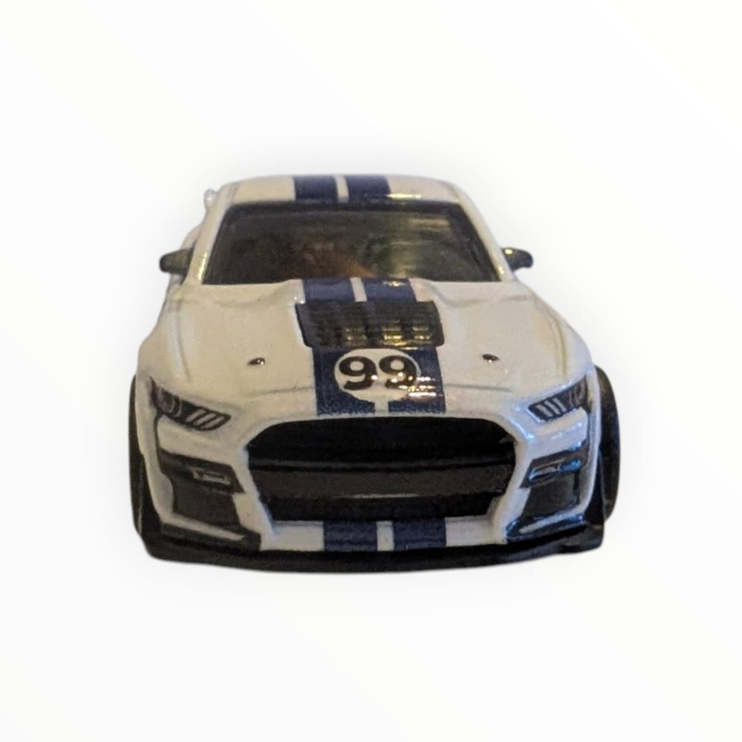 Hot Wheels Premium ’20 Ford Shelby GT500 – Boulevard #66 – Real Riders – 1:64