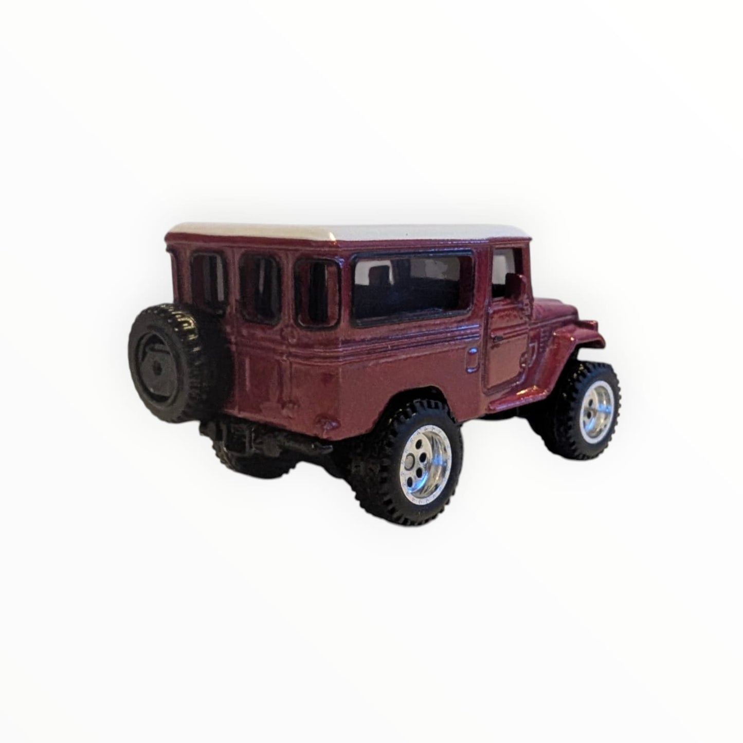 Hot Wheels Premium 2024 Toyota Land Cruiser – Real Riders – 1:64