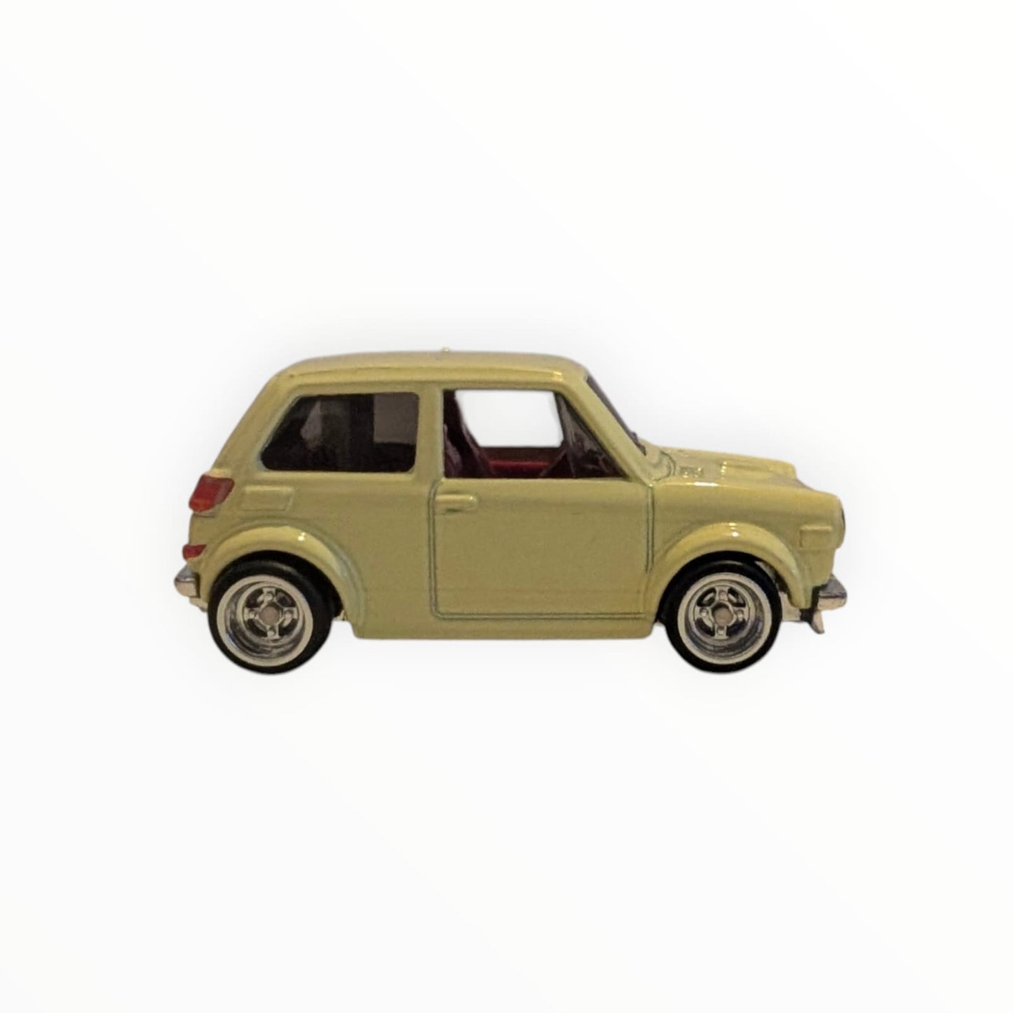 Hot Wheels Premium Custom ’70 Honda N600 – Real Riders – 1:64
