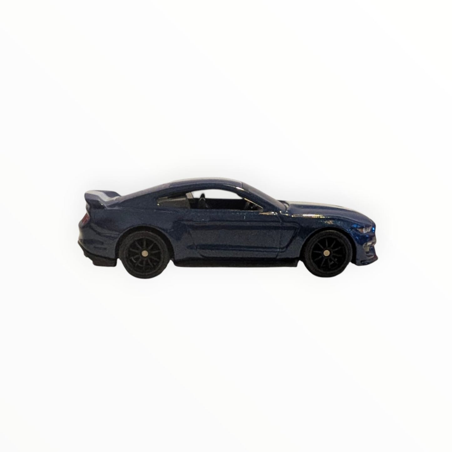 Hot Wheels Premium Shelby GT350R – Real Riders – 1:64
