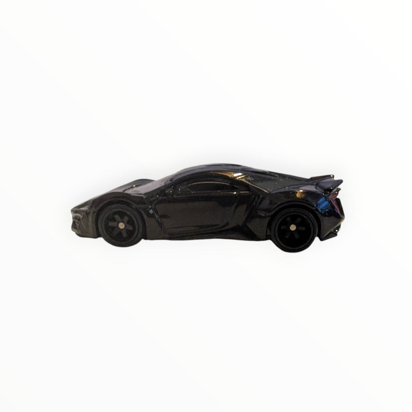 Hot Wheels Premium W Motors Lykan HyperSport – Fast & Furious – Real Riders – 1:64