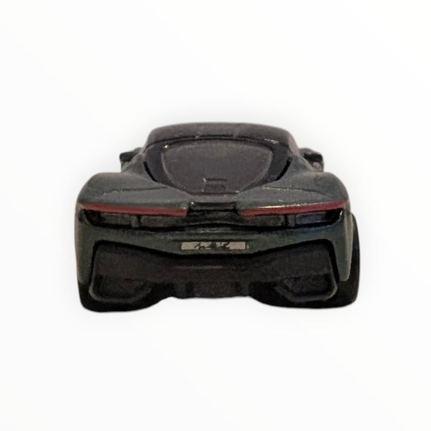Hot Wheels Premium Automobili Pininfarina Battista – Euro Speed – Real Riders – 1:64