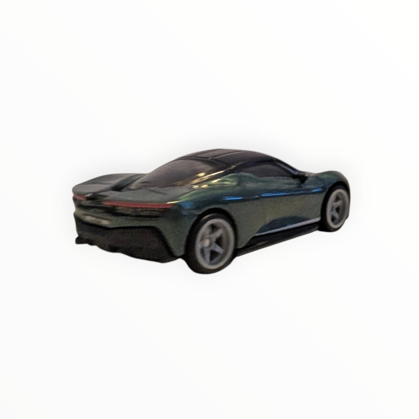 Hot Wheels Premium Automobili Pininfarina Battista – Euro Speed – Real Riders – 1:64