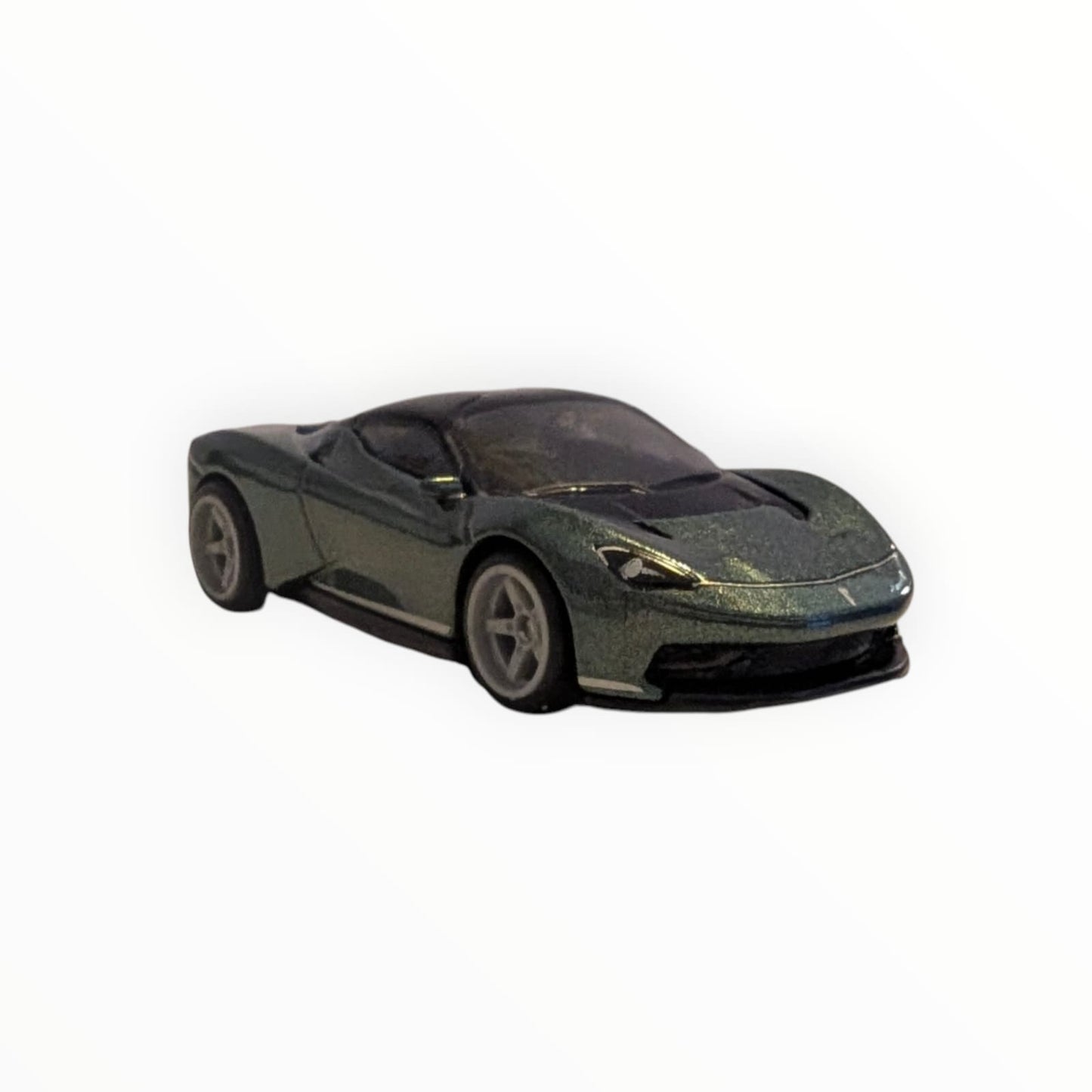 Hot Wheels Premium Automobili Pininfarina Battista – Euro Speed – Real Riders – 1:64