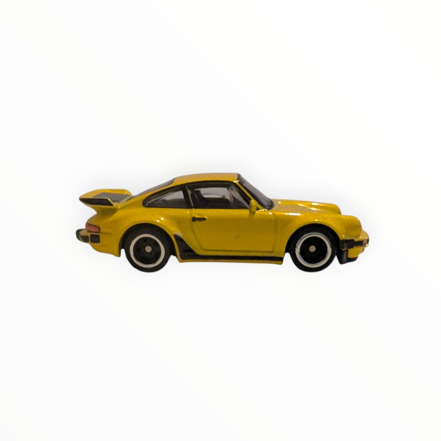 Hot Wheels Premium Porsche 911 Turbo 930 – Boulevard – Real Riders – 1:64