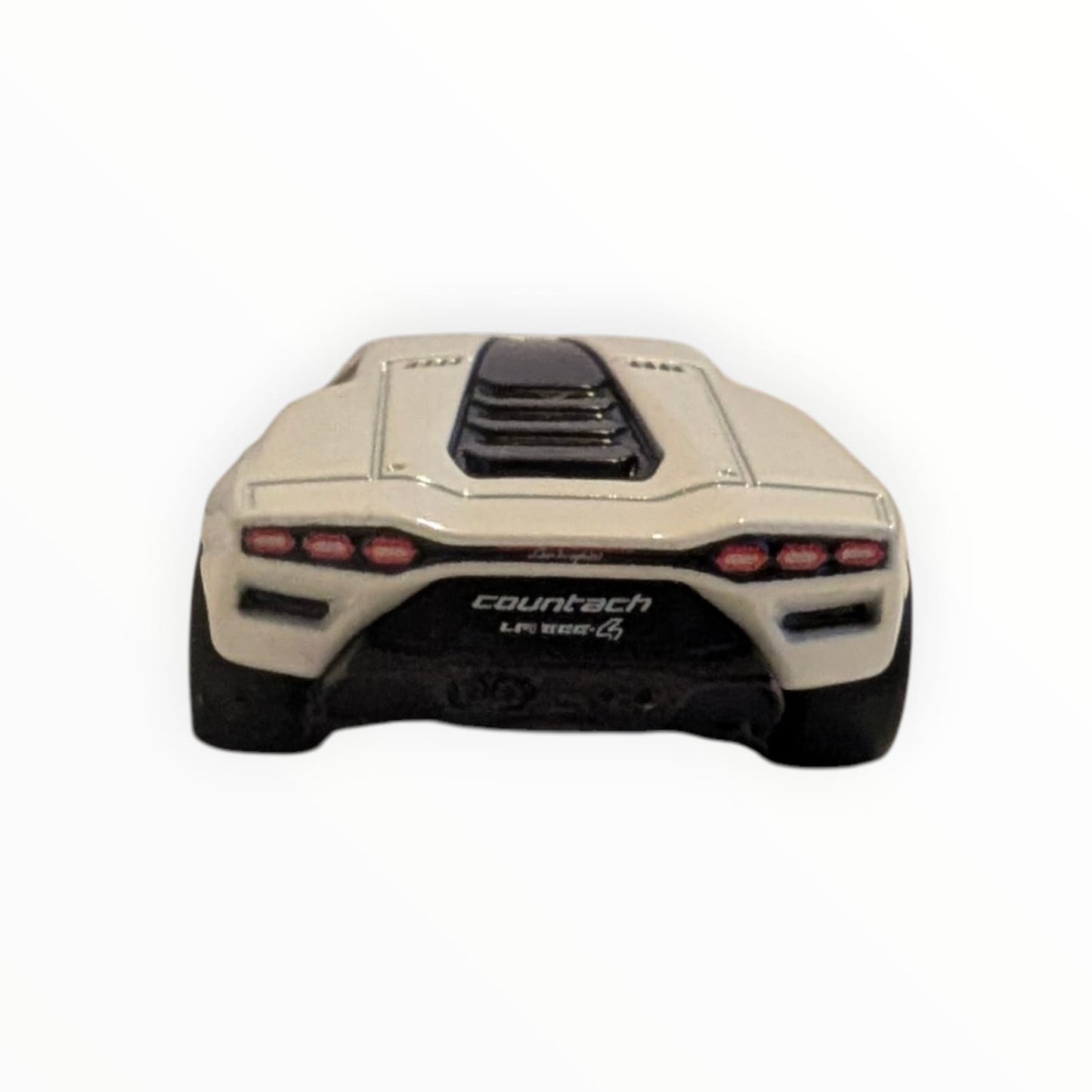 Hot Wheels Premium Lamborghini Countach LPI 800-4 – Spettacolare – Real Riders – 1:64