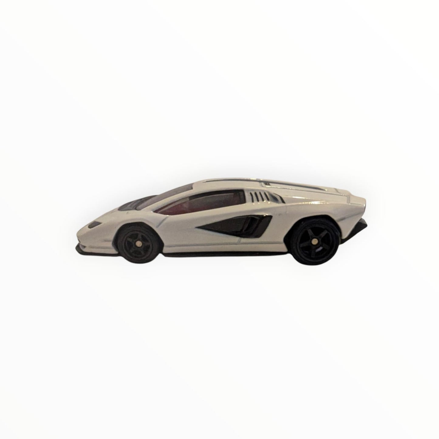 Hot Wheels Premium Lamborghini Countach LPI 800-4 – Spettacolare – Real Riders – 1:64
