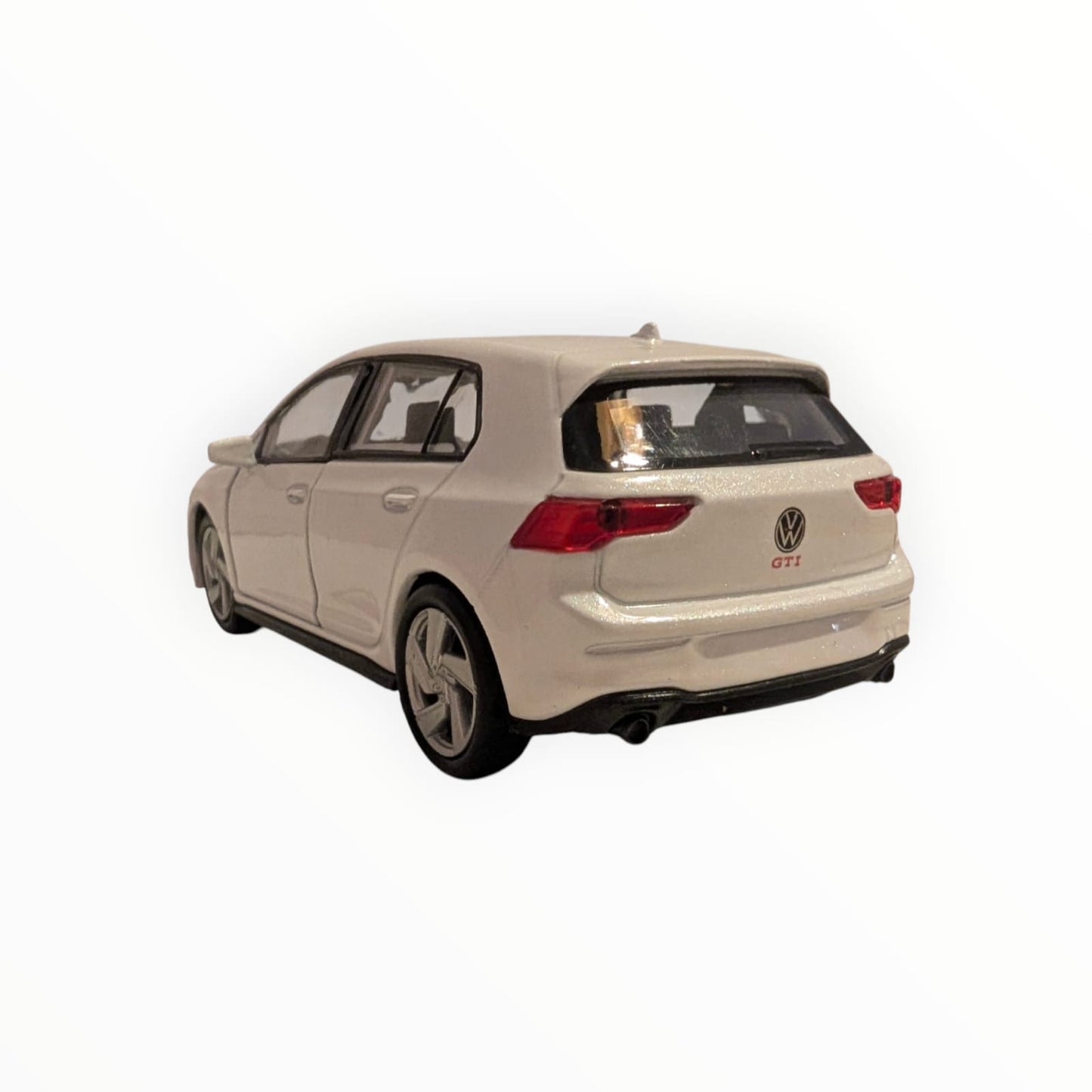 Welly VW Golf GTI – weiß | 1:43 | Rückzugmotor | Neuware