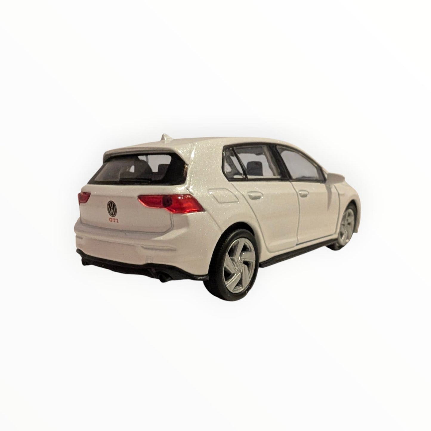 Welly VW Golf GTI – weiß | 1:43 | Rückzugmotor | Neuware