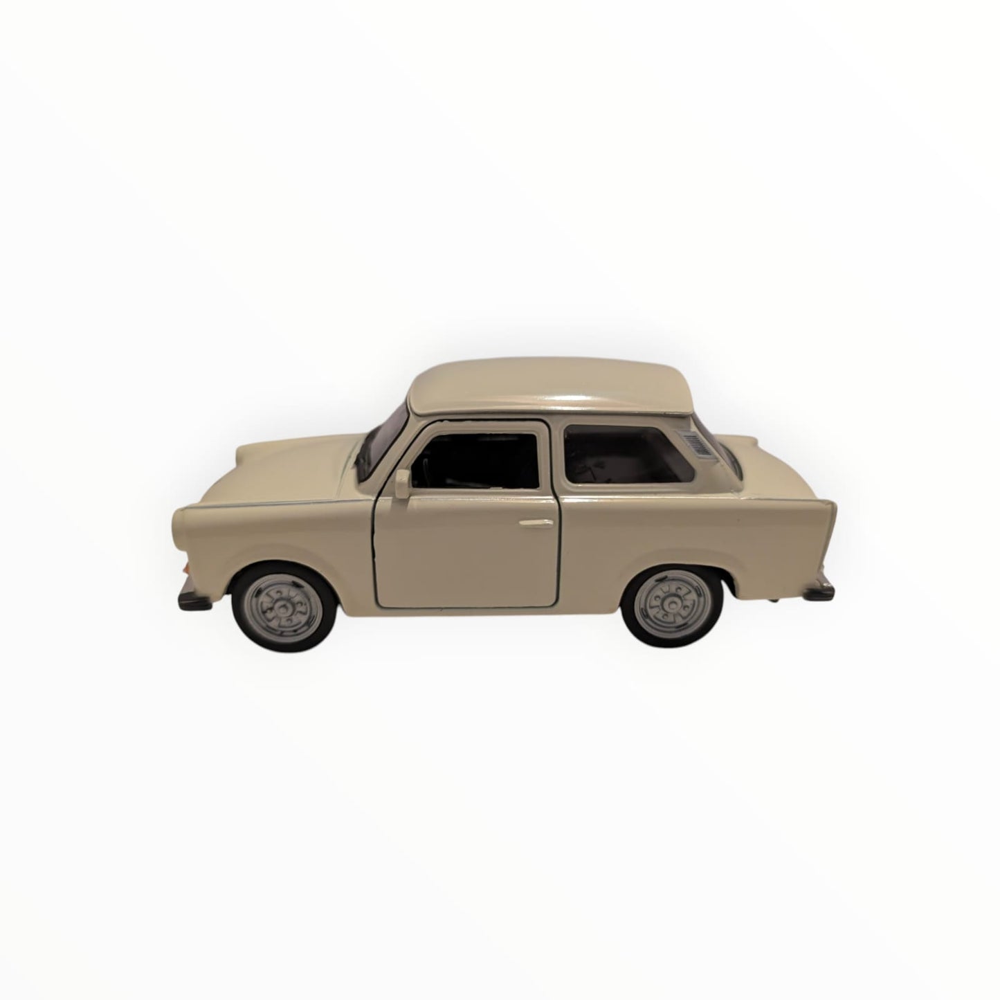 Welly Trabant 601 Limousine im Maßstab 1:43 in beige.