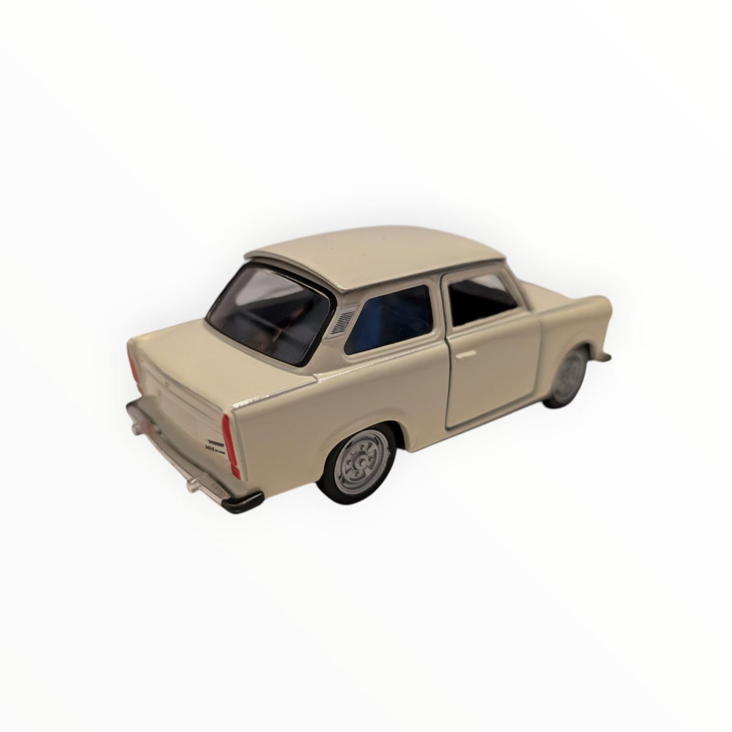 Welly Trabant 601 Limousine im Maßstab 1:43 in beige.