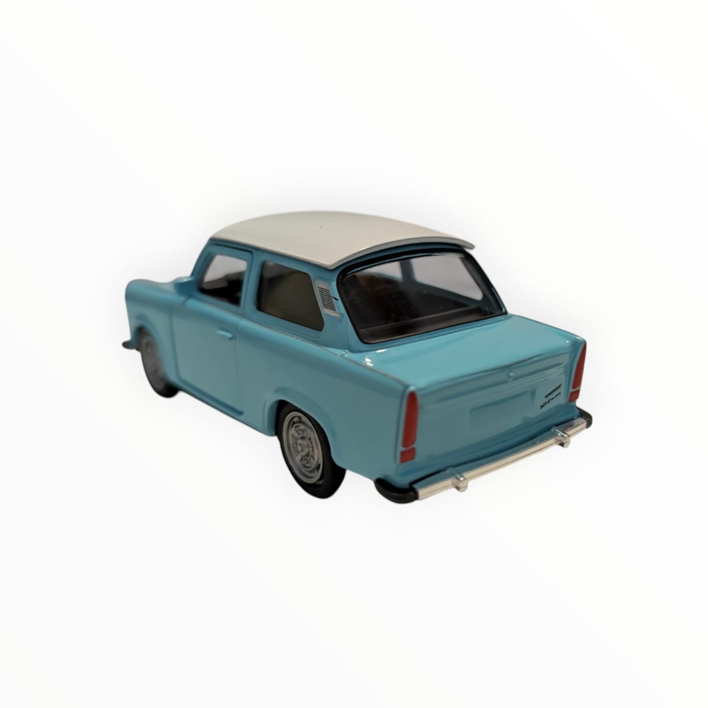Welly Trabant 601 hellblau/weiß 1:43 – Neuware, Türen zum Öffnen