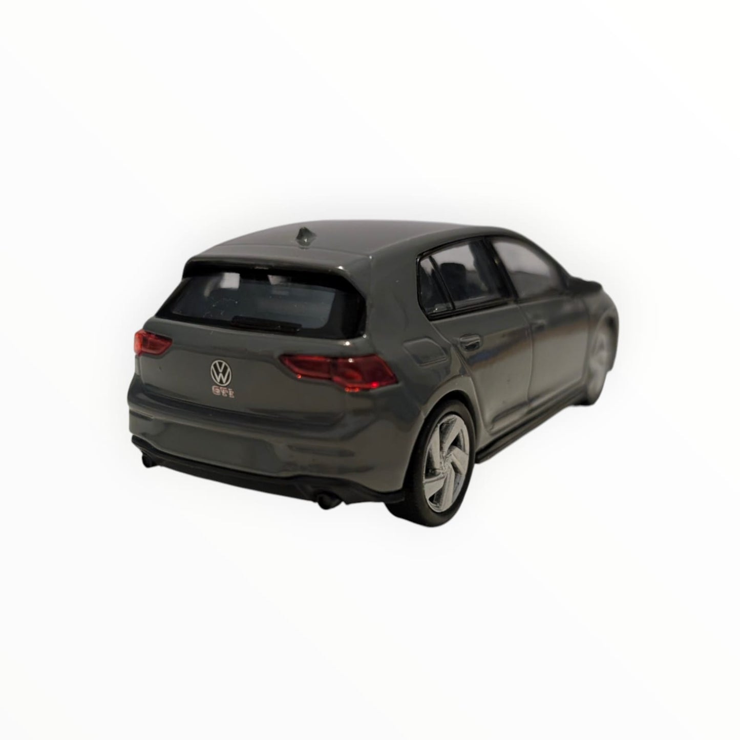 Welly VW Golf GTI – grau | 1:43 | Rückzugmotor | Neuware