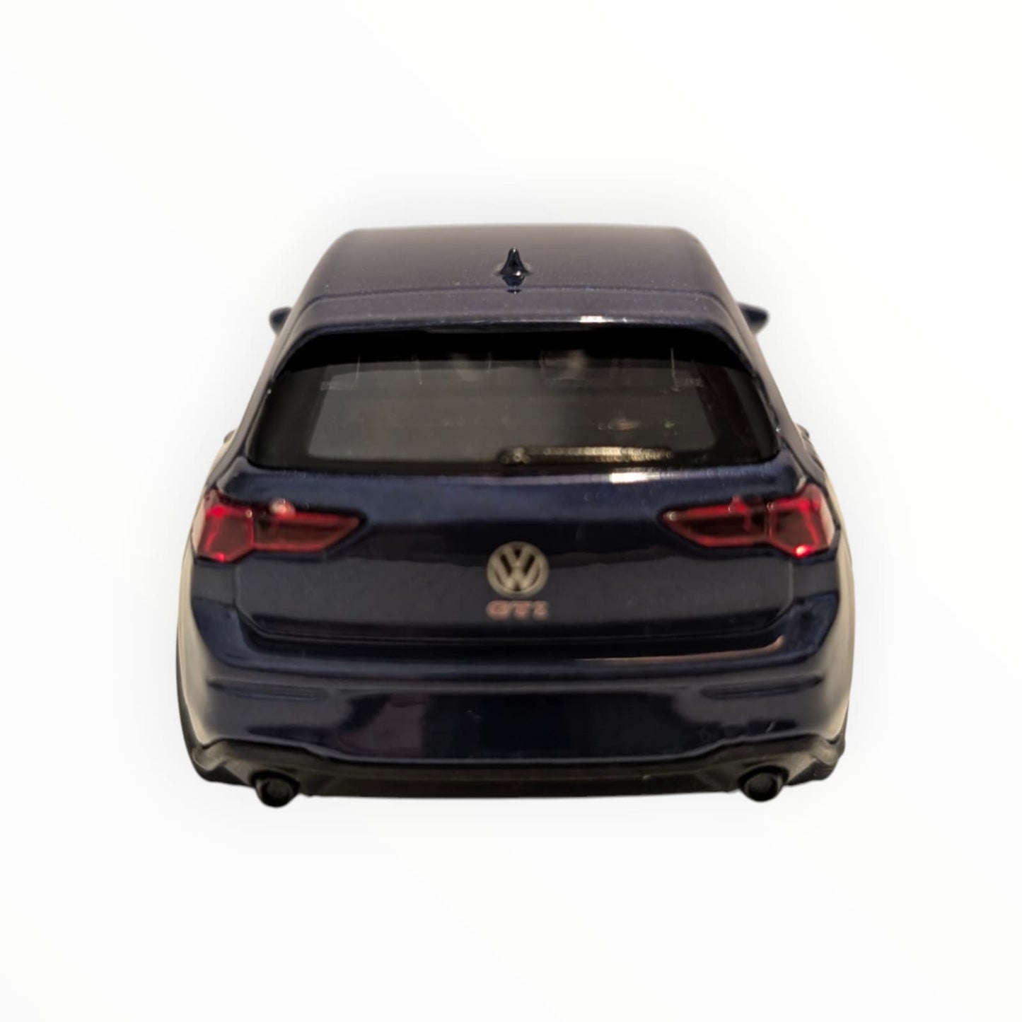 Welly VW Golf GTI – dunkelblau | 1:43 | Rückzugmotor | Neuware
