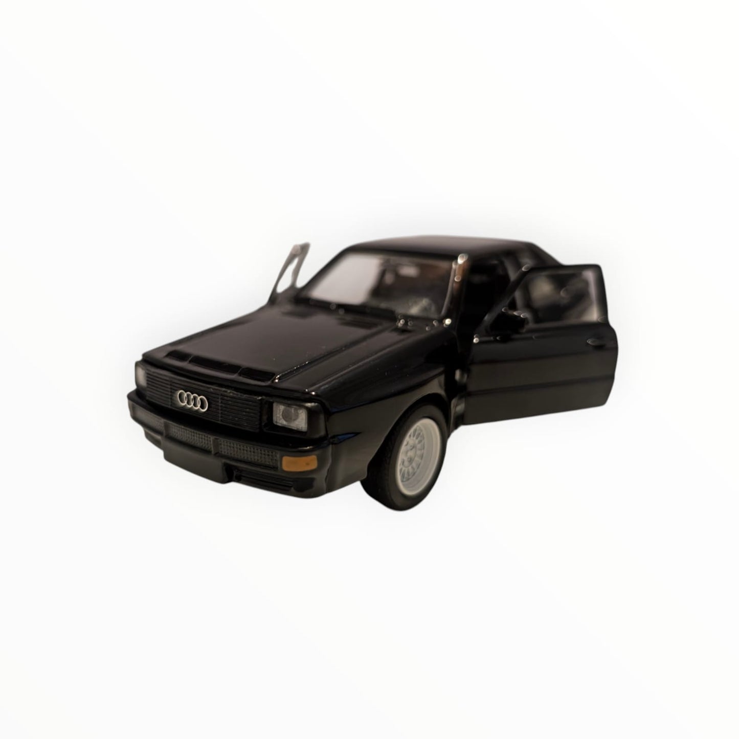 Welly Audi Sport quattro – schwarz | 1:43 | Rückzugmotor | Neuware