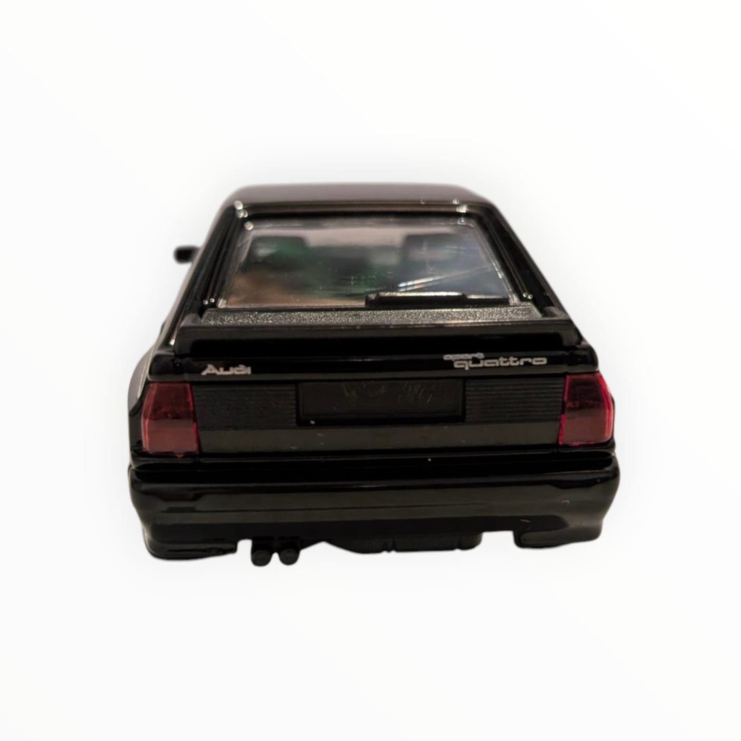 Welly Audi Sport quattro – schwarz | 1:43 | Rückzugmotor | Neuware