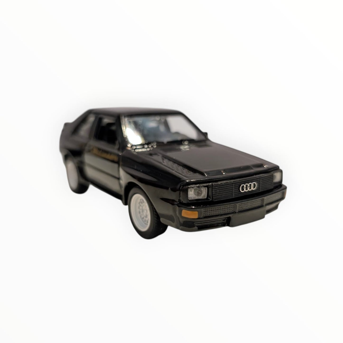 Welly Audi Sport quattro – schwarz | 1:43 | Rückzugmotor | Neuware