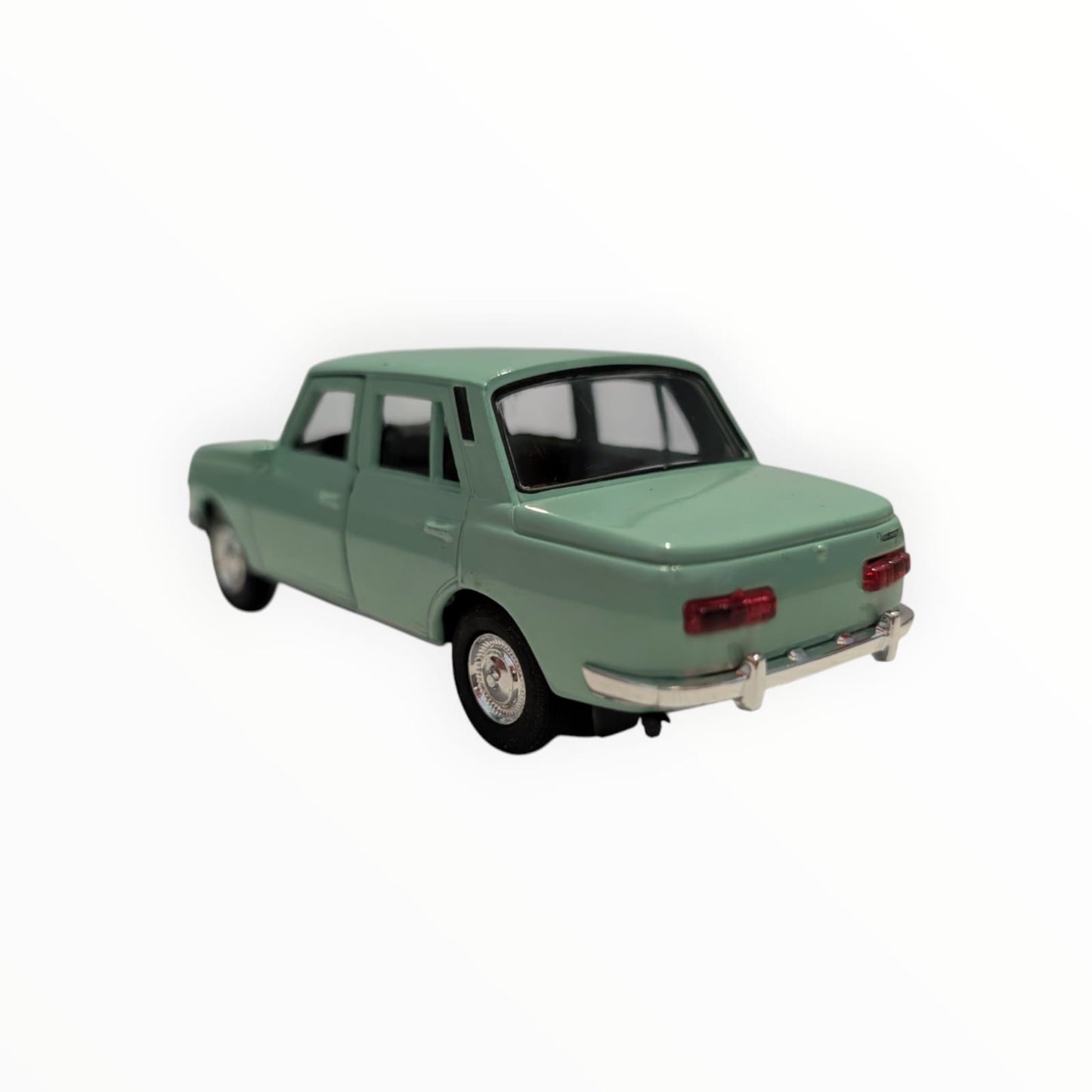 Welly Wartburg 353 – mintgrün | 1:43 | Rückzugmotor | Neuware