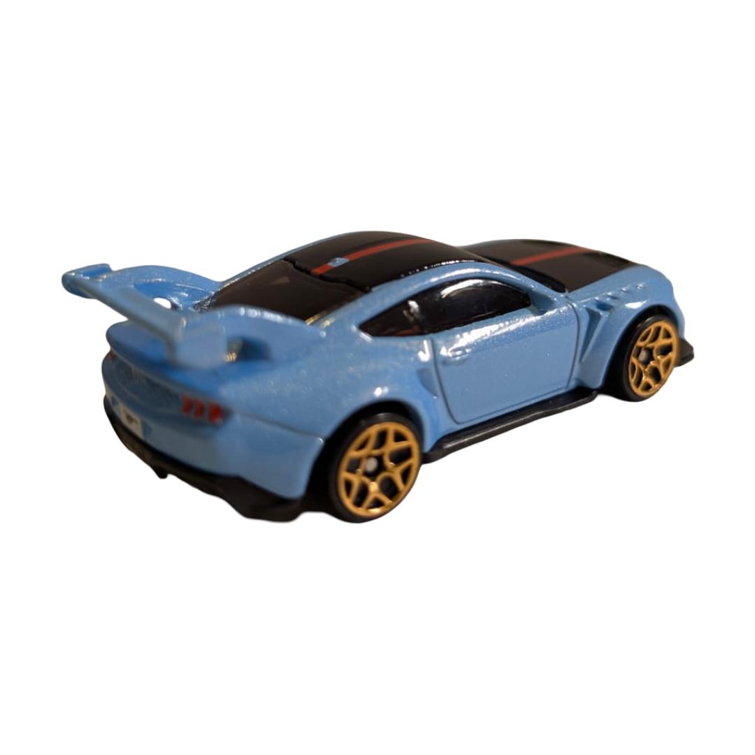 Hot Wheels 3er-Set Ford Mustang – Custom Mustang, Mustang SVO & Rennversion – lose ca. 1:64