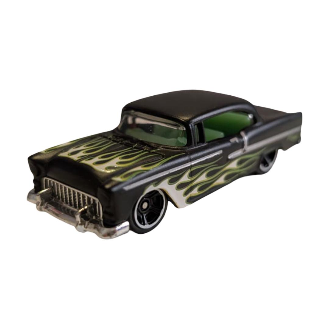 Hot Wheels HW Flames 3er-Set – ’63 Chevy II, ’55 Chevy & Custom ’67 Pontiac Firebird – lose