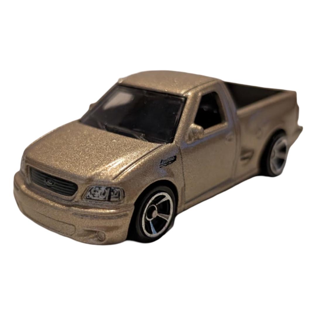 Hot Wheels Ford F-150 3er-Set – 2× 2009 F-150 & F-150 SVT Lightning – lose