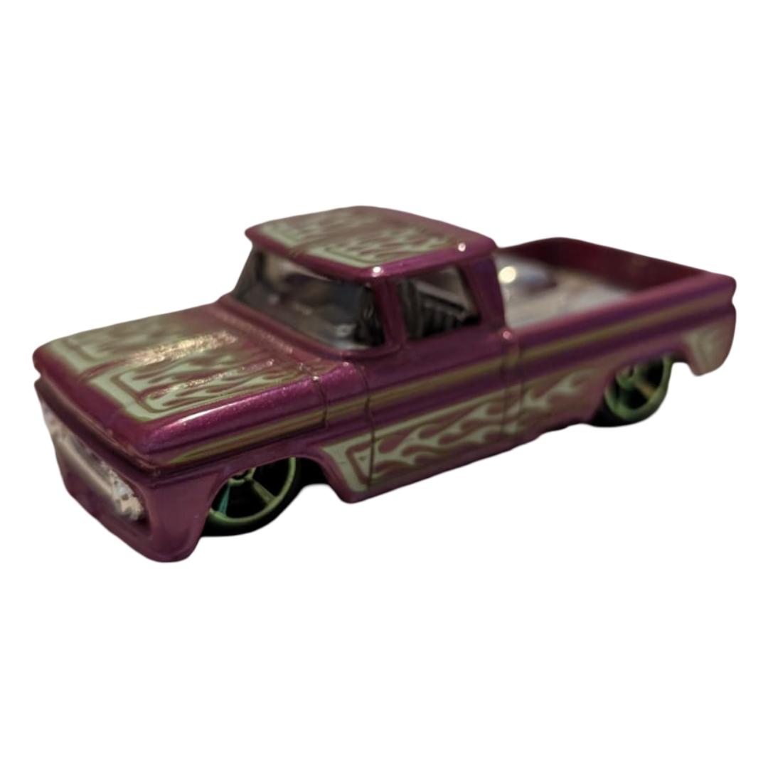 Hot Wheels Custom-Pickup 3er-Set – El Camino, Custom Pickup & La Troca im Flames-Design – lose