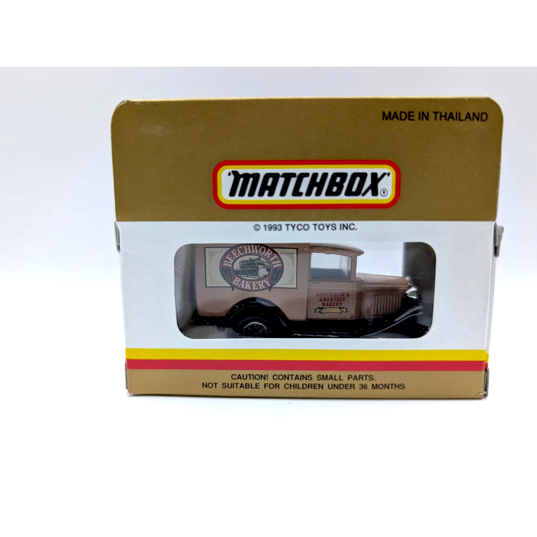 Matchbox MB38 Ford Model A Beechworth Bakery Gold Series OVP 1993 Australien