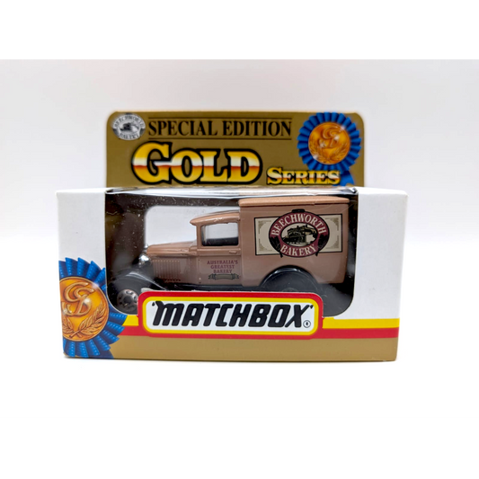 Matchbox MB38 Ford Model A Beechworth Bakery Gold Series OVP 1993 Australien